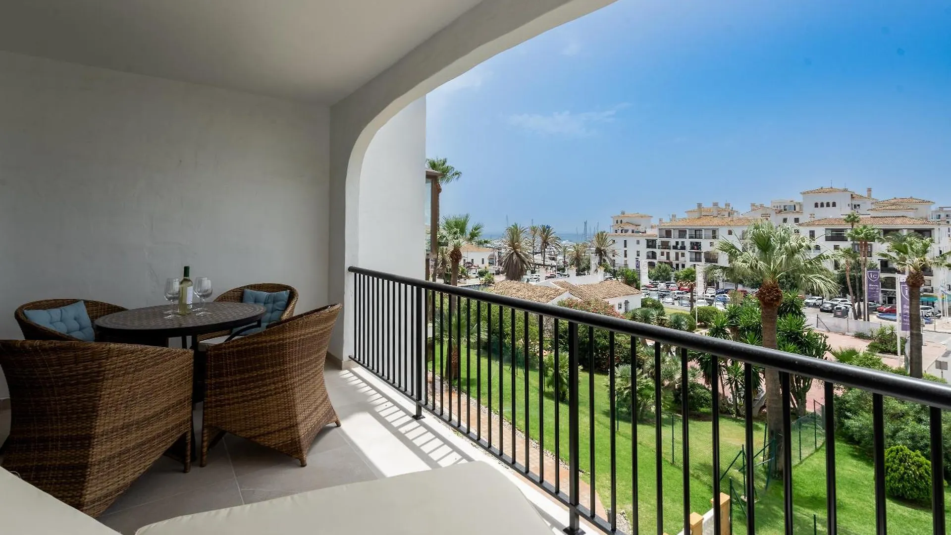 Duquesa Port Retreat Apartment Manilva 0*,  Spain